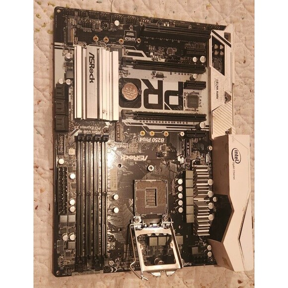 ASRock B250 PRO4 Intel LGA1151 DDR4 ATX Motherboard - Picture 1 of 7